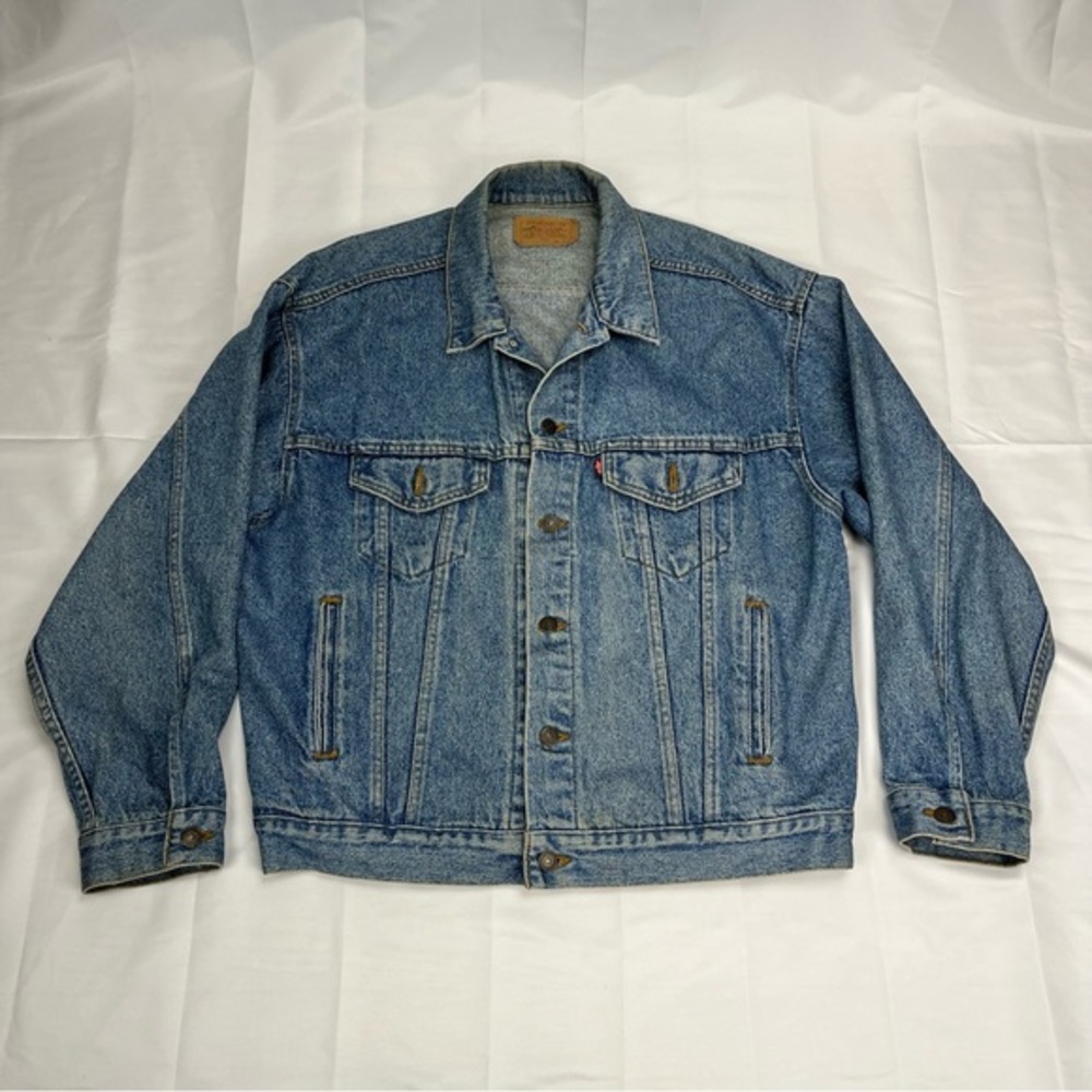Vintage Levi Strauss Jean Jacket Red Tag 70507 4890 Made In USA Mens Size Large